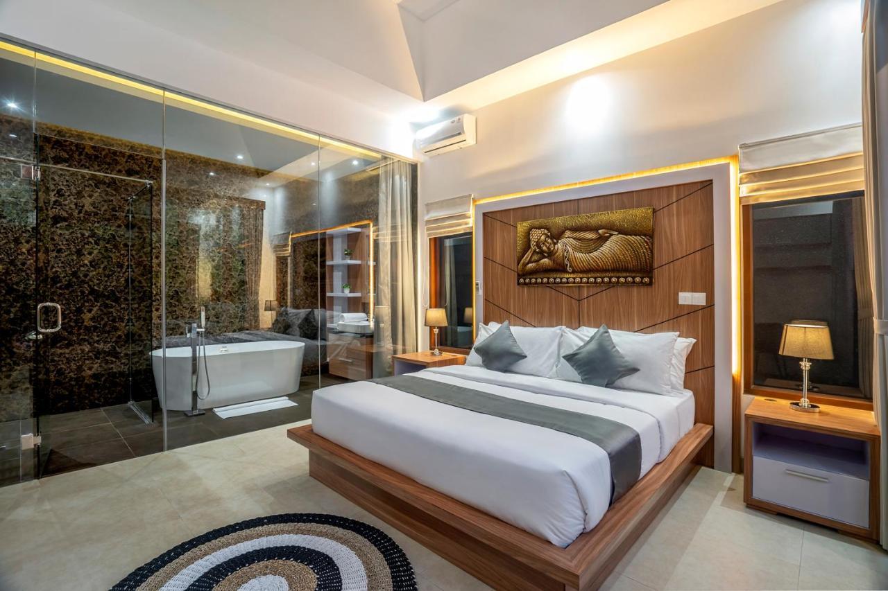 Puri Keraton Seminyak Villa Exteriör bild